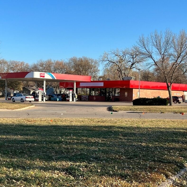marshall west cenex store exterior